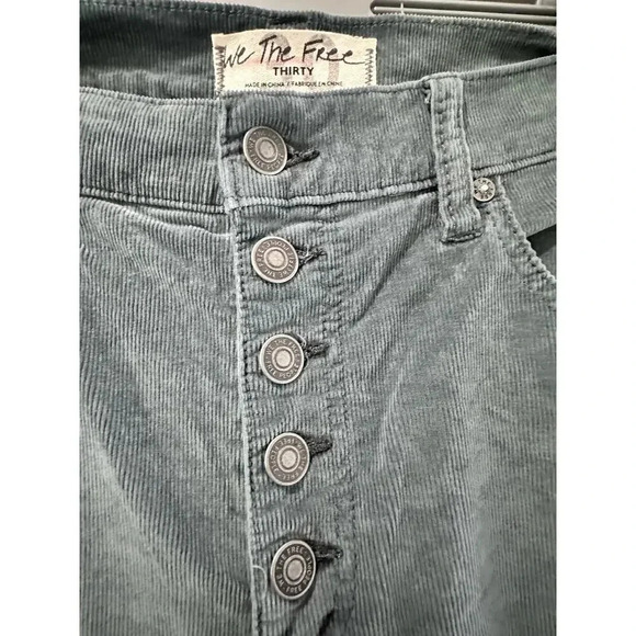 We The Free Women Gray Straight Leg Belt Looped Button Fly Corduroy Pant Size 30 - Picture 3 of 10